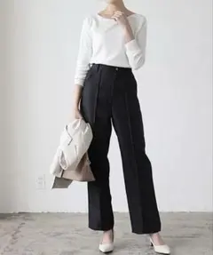 【新品未使用】センタータックストレートパンツアイスブラック［M3527］