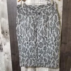 BY MALENE BIRGER　バイマレーネビルガー　スカート　総柄　ジップのサムネイル