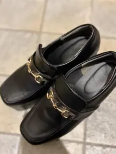 ブラックプラットフォームヒールローファー厚底