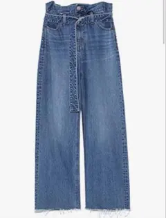 Item thumbnail for item 40290764-3fd7-49da-980c-87a31b315aa5