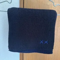 「早い者勝ち⭕️」ユニクロKAWSのマフラー XX刺繍