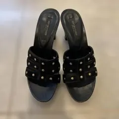 sergio rossi ブラックスタッズサンダル