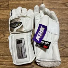 グローブ　手袋　ホワイト　KBK thinsulate 白　スキー