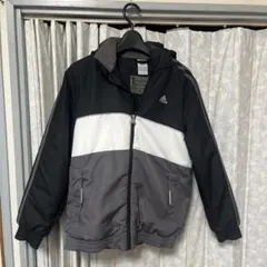 adidas フード付きジャケット