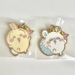 ちいかわパーク　ゲーム景品　メタルチャーム　うさぎ　モモンガ