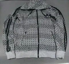 adidas 総柄 グレー パーカー Lサイズ