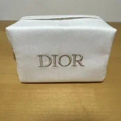 Item thumbnail for item a0901965-e090-43f5-98aa-9b274ecf7416