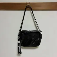 LESPORTSACレスポートサックブラック ショルダーバッグポシェット
