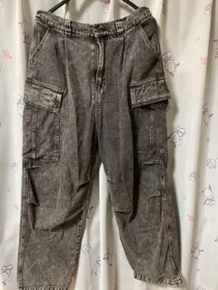 グレー カーゴパンツ ポケット付き　Lサイズ