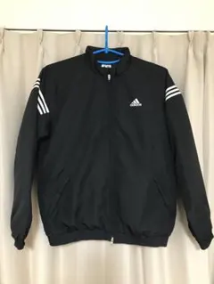 人気商品、国旗タグ、アディダス、スリーラインリングダウンジャケット、Oサイズ