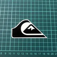 Quiksilver ロゴステッカーのサムネイル