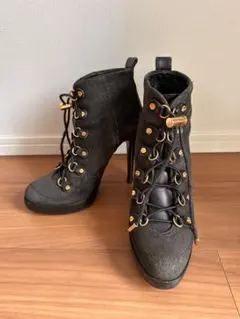 Item thumbnail for item 14a901dd-360f-4357-958a-86e733a5f00e