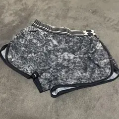 UNDER ARMOUR ショートパンツ モノトーン トレーニングSMのサムネイル