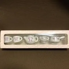 ハローキティ　ミニティータイムセット　新品未開封