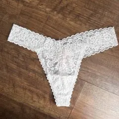 Victoria's Secret レース ホワイト パンツのサムネイル