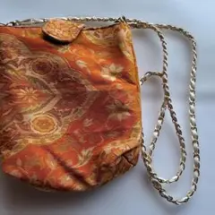 赤い花刺繍ビーズ ショルダーバッグ - メルカリ
