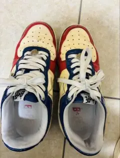 Item thumbnail for item b25bc7b4-6357-4355-a559-ca4f6622039a