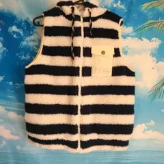 ROXYボアネイビー&アイボリーストライプベスト