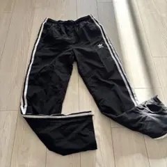 アディダス　adidas オリジナル　トラックパンツ
