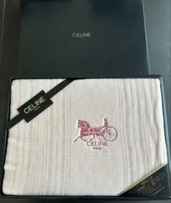 未使用品　三越百貨店購入品　セリーヌ　パフタッチ　アクリル毛布　匿名配送 未使用品 三越百貨店購入品 セリーヌ パフタッチ アクリル毛布