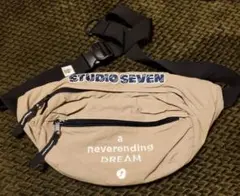 STUDIO SEVEN × GU コラボ　ボディバッグ　NAOTO