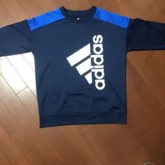 adidas アディダス トレーナー　スウェット160cm