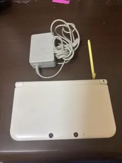 New Nintendo 3DS LL ホワイト 本体