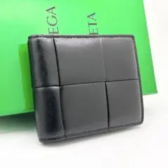 ✨極美品✨ボッテガヴェネタ　折り財布　カセット　マキシイントレチャート　RFID