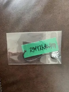 スタイリスト私物 ステッカー