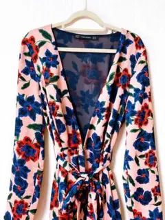 〈美品〉ZARA 花柄ロングカーディガン（XS）ドレス