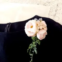 ゆみママ様専用ページ 可憐な淡いピンクのミニバラのコサージュ