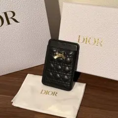DIOR 新作 Baby Bow マグネット カードホルダー - メルカリ