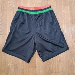 UNDEFEATED ハーフパンツ ショーツ アンディフィーテッドのサムネイル