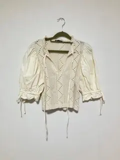 ZARA バルーンスリーブシャツ