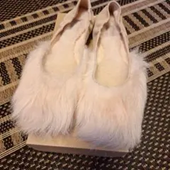 お値下げ！新品！UGG・ファースリッポン・25㎝のサムネイル