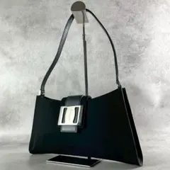 【良品】Salvatore Ferragamo ワンショルダーバック ブラックのサムネイル