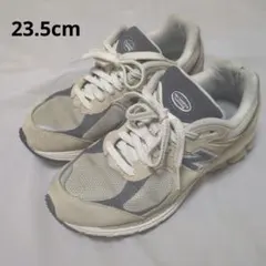 ニューバランス NB M2002R ベージュ スニーカー 23.5cmのサムネイル