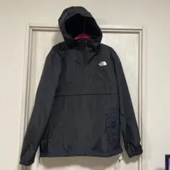 THE NORTH FACE ブラックナイロンジャケット