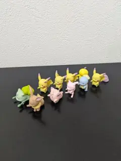 まえならえマーチ　ポケモン　フィギュア