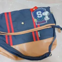 スヌーピー　SNOOPY　肩掛けショルダーバッグ