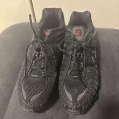 NIKE SHOX スニーカー ブラック