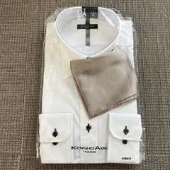 Kensho Abe ホワイト ワイシャツM 長袖 ポケットチーフ付き