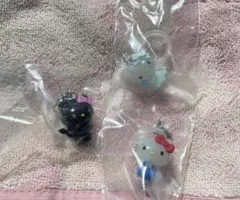 ハローキティ　めじるしアクセサリー　3点