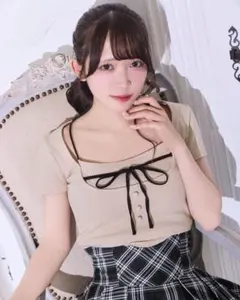 ミシェルマカロン ダブルフレアスリーブリボントップス - メルカリ