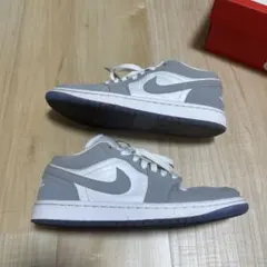 Nike Air Jordan 1 Low ウルフグレーのサムネイル