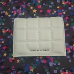 CHARLES ＆KEITH 財布