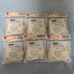 DAISO 立体マスク ベージュ Lサイズ 6袋セット　ダイソーのサムネイル