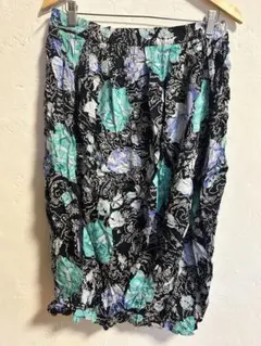 美品✨フレアスカート 34サイズ 花柄【LL】
