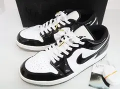 コンコルド スニーカー