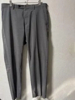 グレー スラックス